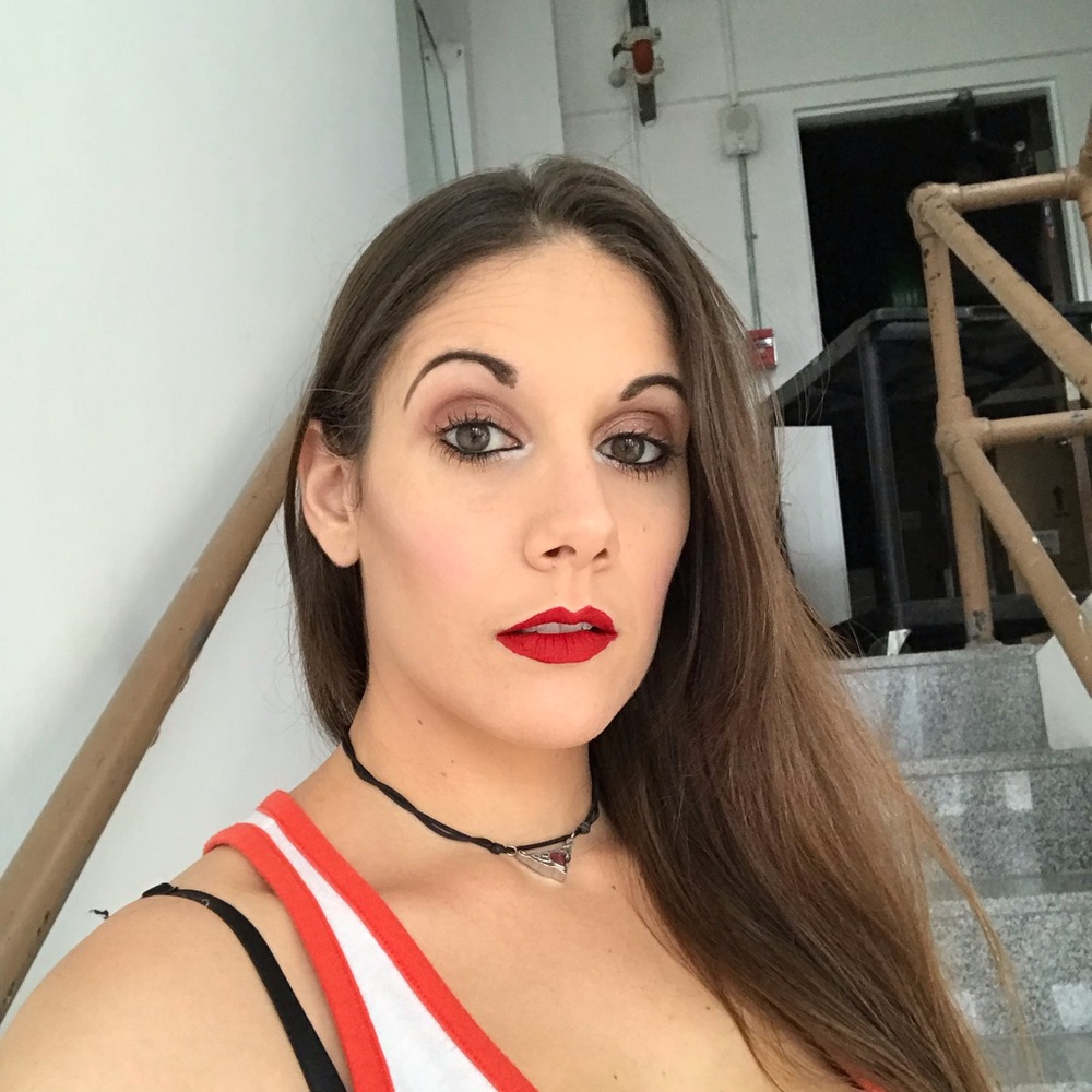 Meet your Posher, Samantha